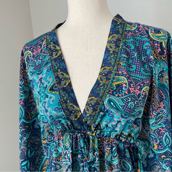 Elegant Blue Paisley Maxi Dress - Picture 3 of 8